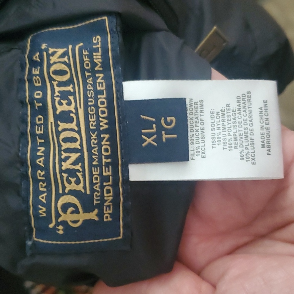 Pendleton Reversible Black Puffer Jacket - image 3